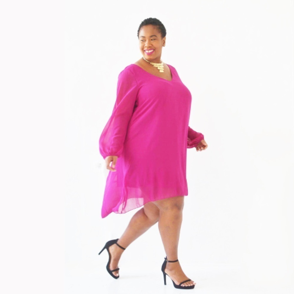 NWT Fashion To Figure Fushsia Flowy V-Neck Dress 0